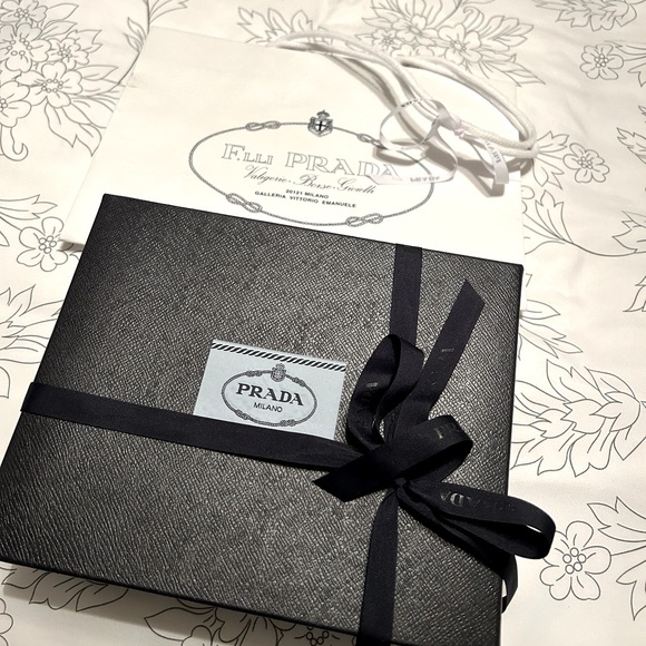 Prada Gift Box & Shopping Bag (From the Milan Flagship Store) - Picture 1 of 7